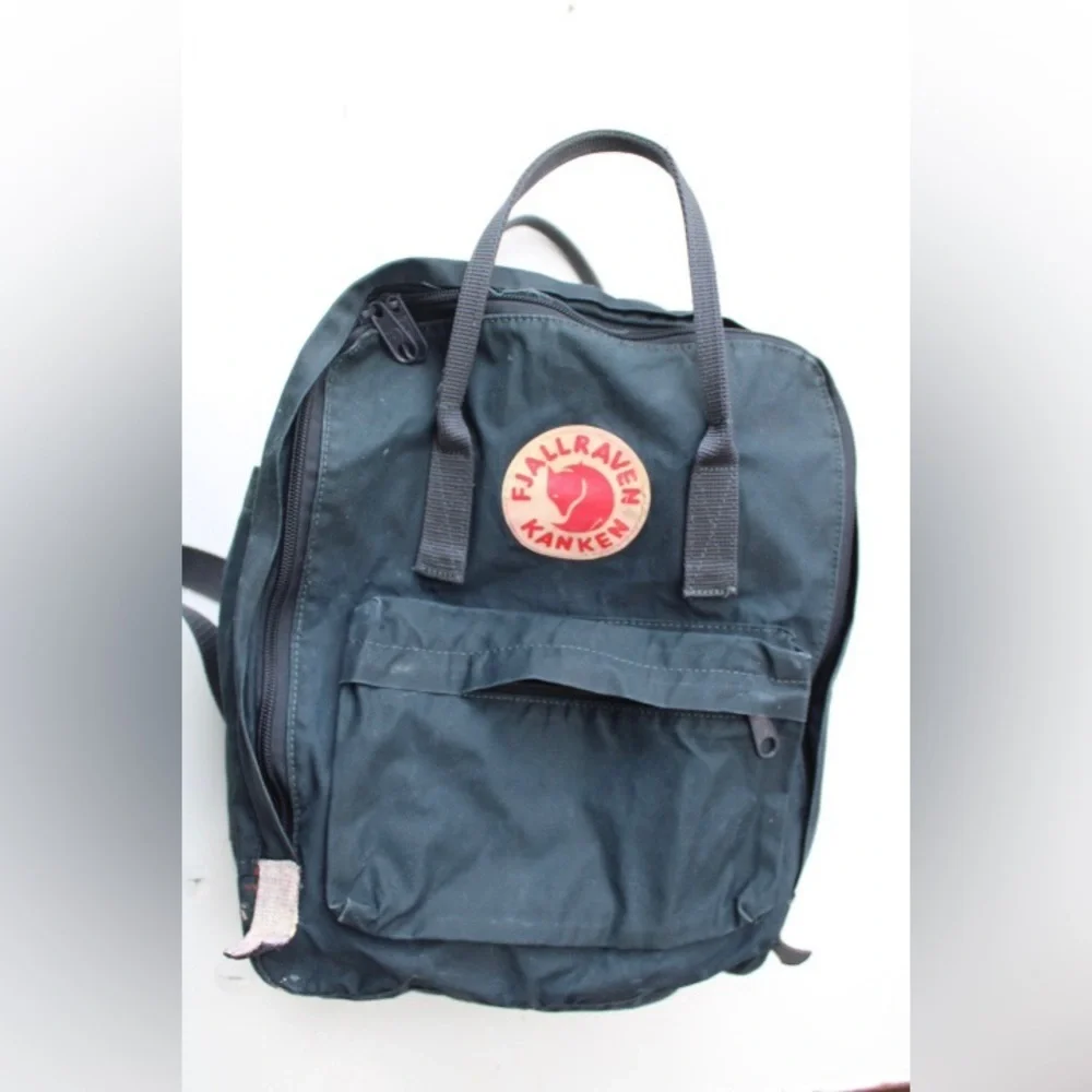 Fjallraven backpack - Picture 2 of 12